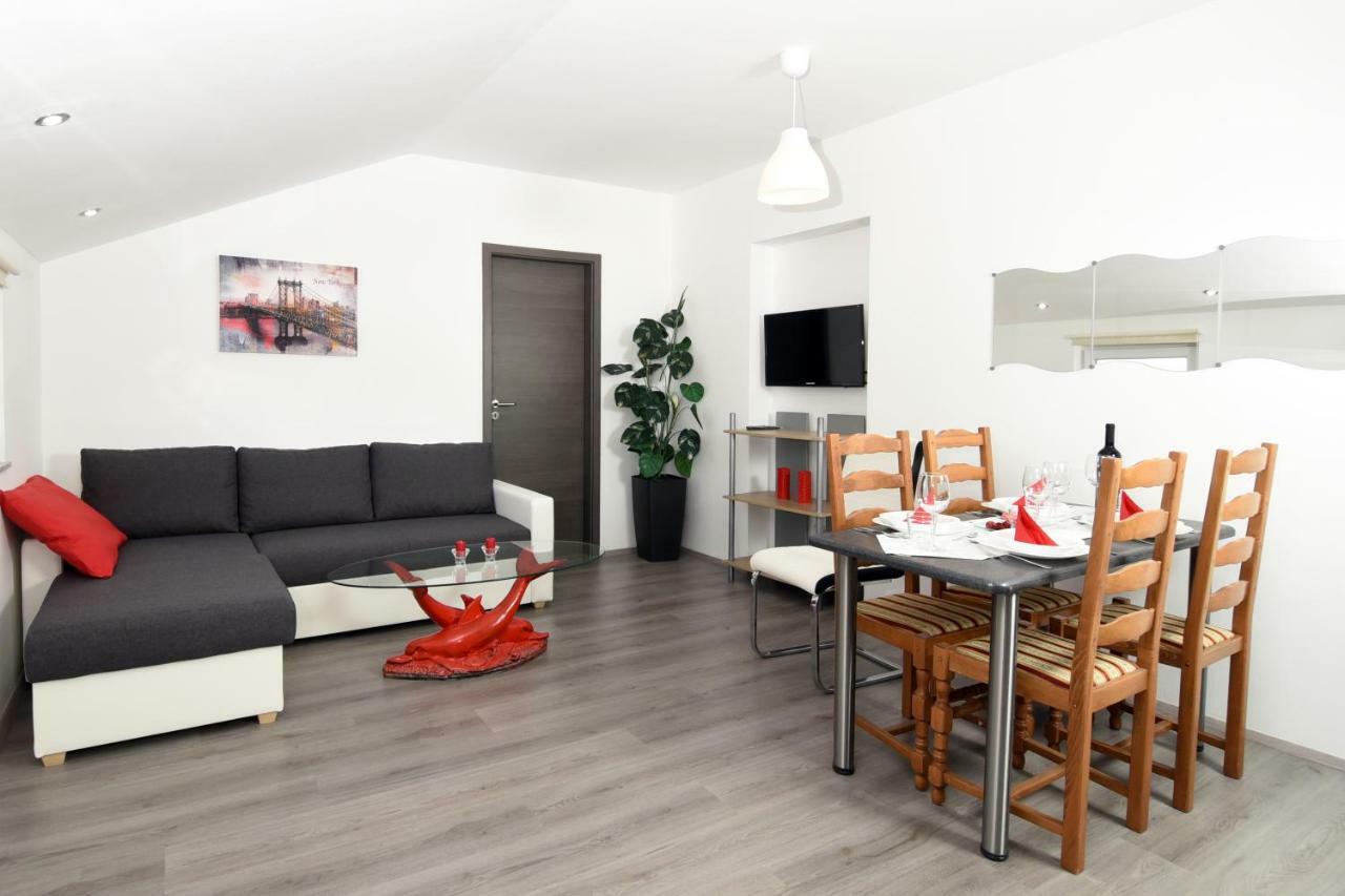 Apartments Trampi Marinici  Zewnętrze zdjęcie